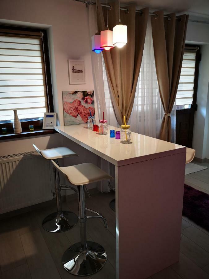 Smart Home Lux Ясси Екстер'єр фото